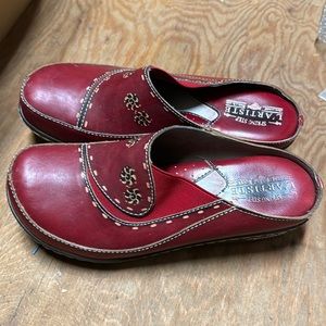 L’ARTISTE CLOG SHOE